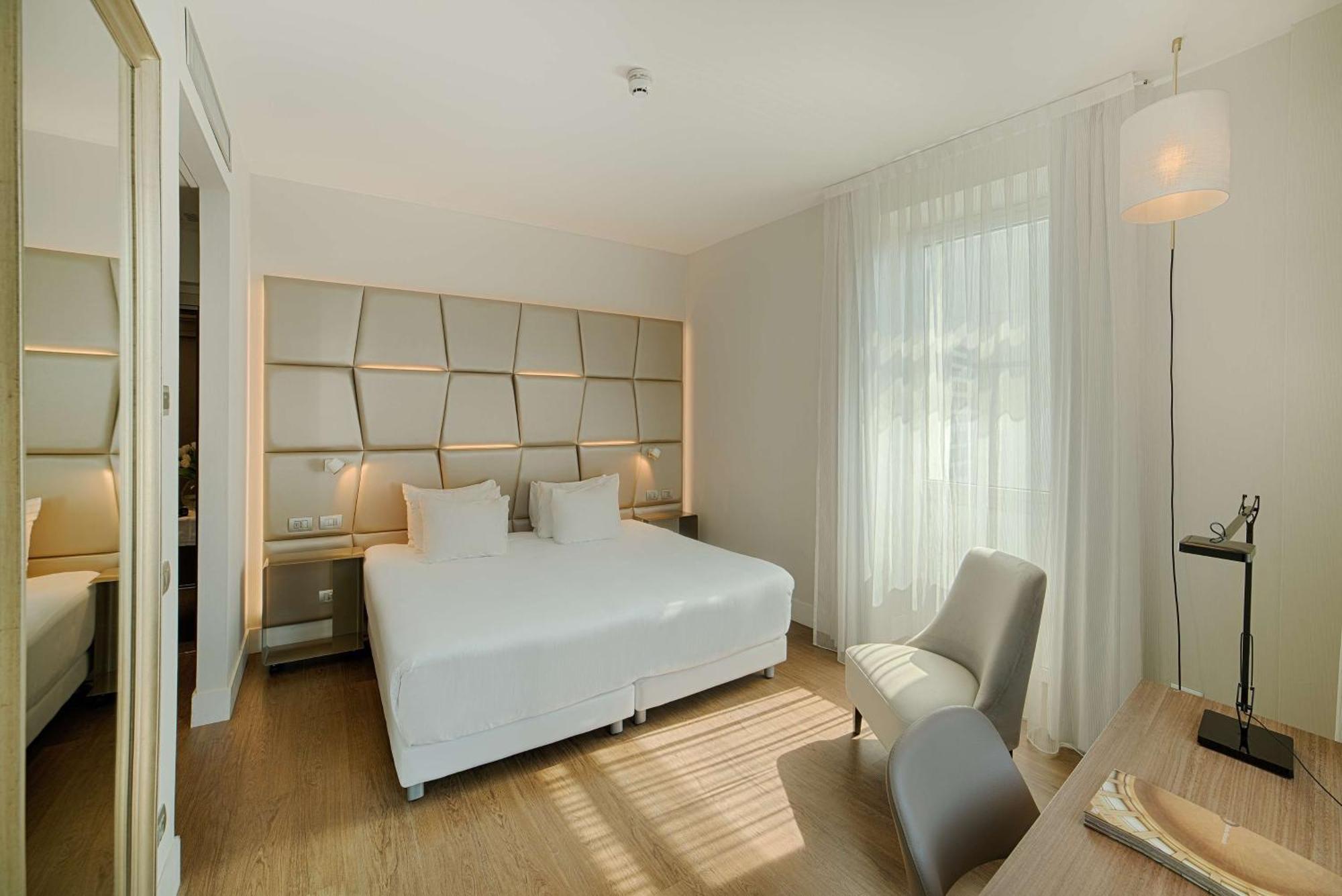 Nh Collection Roma Centro Hotel Екстериор снимка