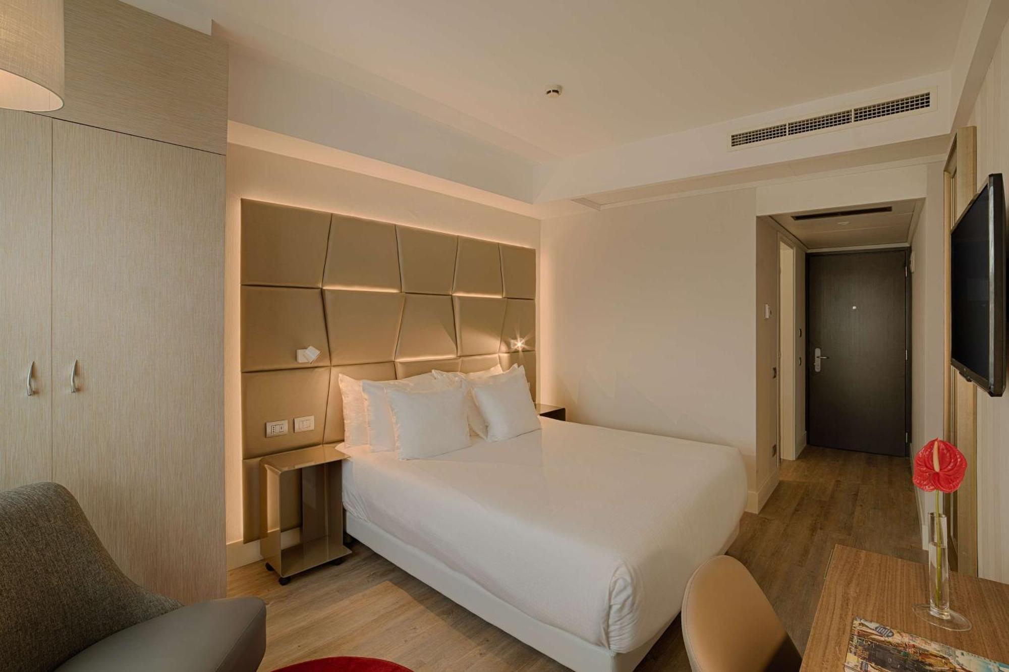 Nh Collection Roma Centro Hotel Екстериор снимка